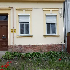 Napfeny Apartment